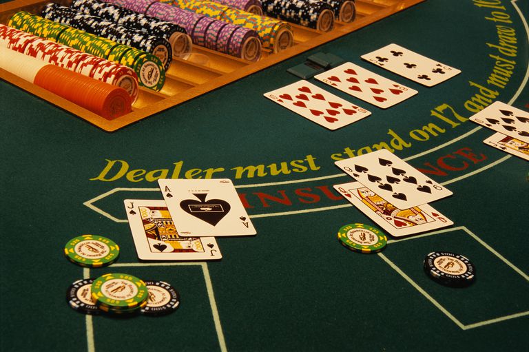 3 ways to split hands in blackjack